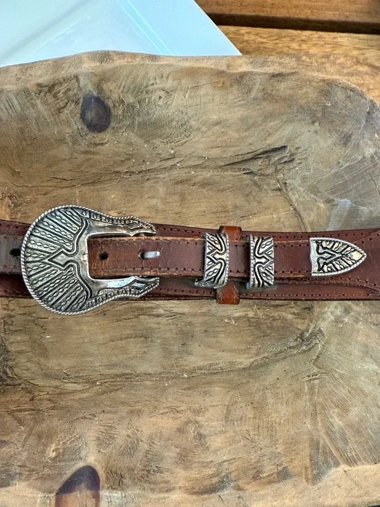 Vintage  Men’s Belt with Silver Buckle - Picture 2 of 6